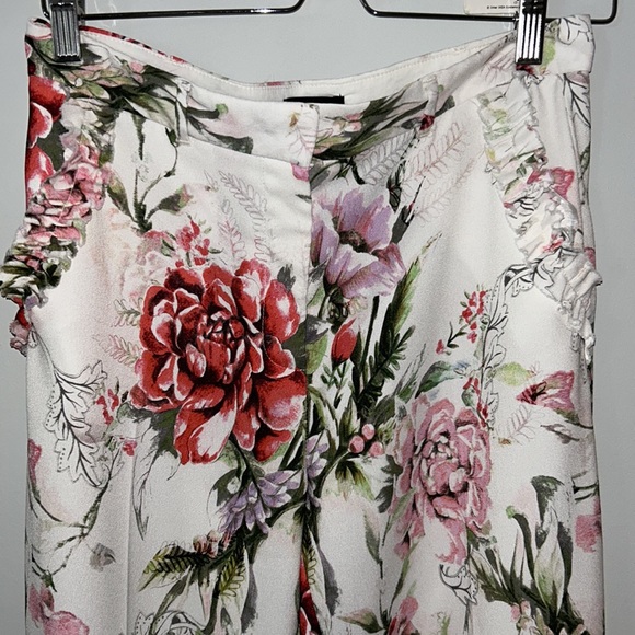 Floral Cropped Pants from River Island - Picture 2 of 10
